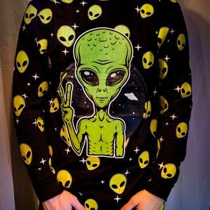 NEW Alien Long sleeve Tee